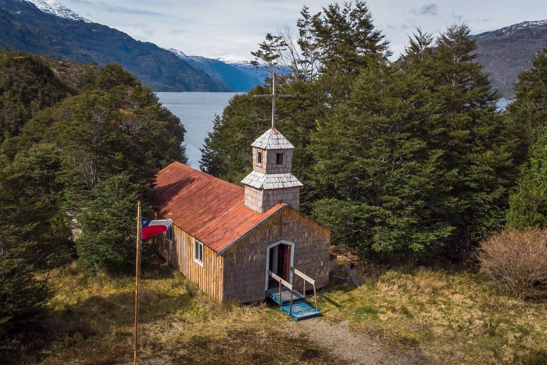 Iglesia en Puerto Yungay Aysén Patagonia